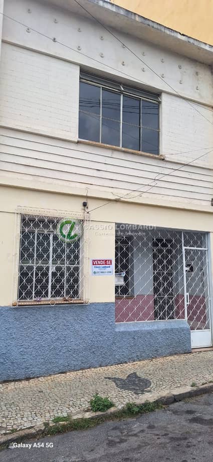 Vendo imóvel em frente ao Shopping novo da Leite de Castro