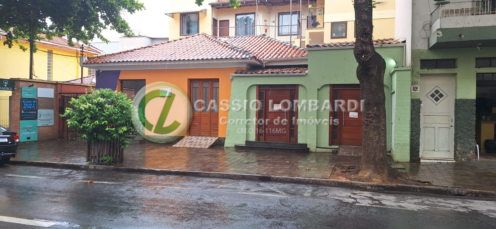 Vendo imóvel comercial na Av. Tiradentes