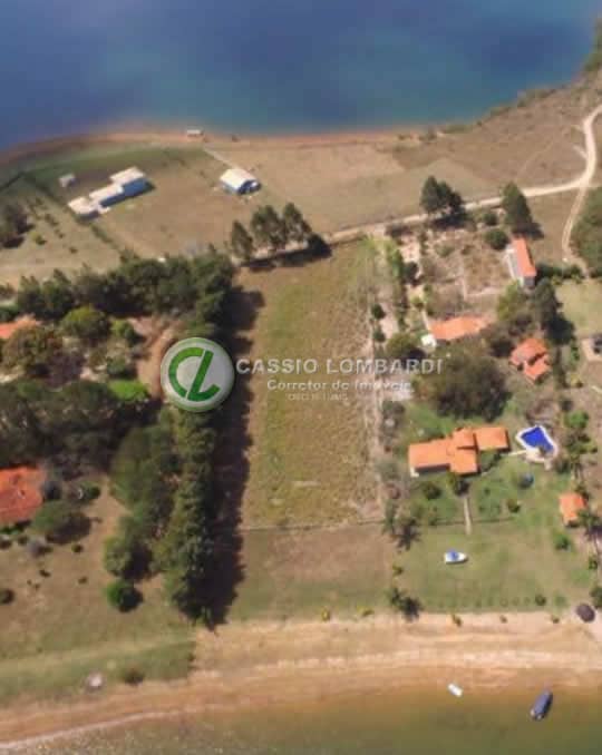 Vendo terreno na represa de Camargos